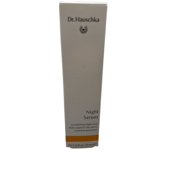 Dr. Hauschka Night Serum - 1 Fl oz.
Revitalising Night Care. 
100% Natural. - Picture 3 of 5